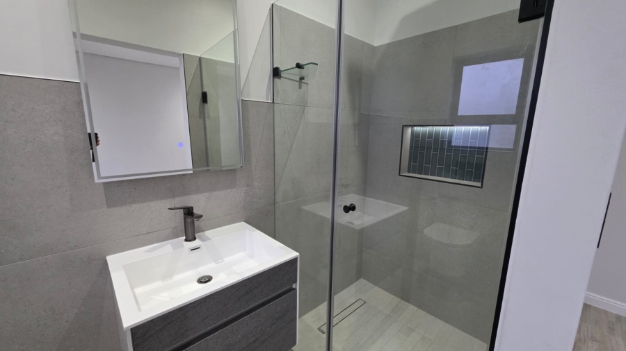 4 Bedroom Property for Sale in Sandown Western Cape